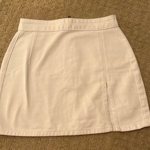 White denim skirt